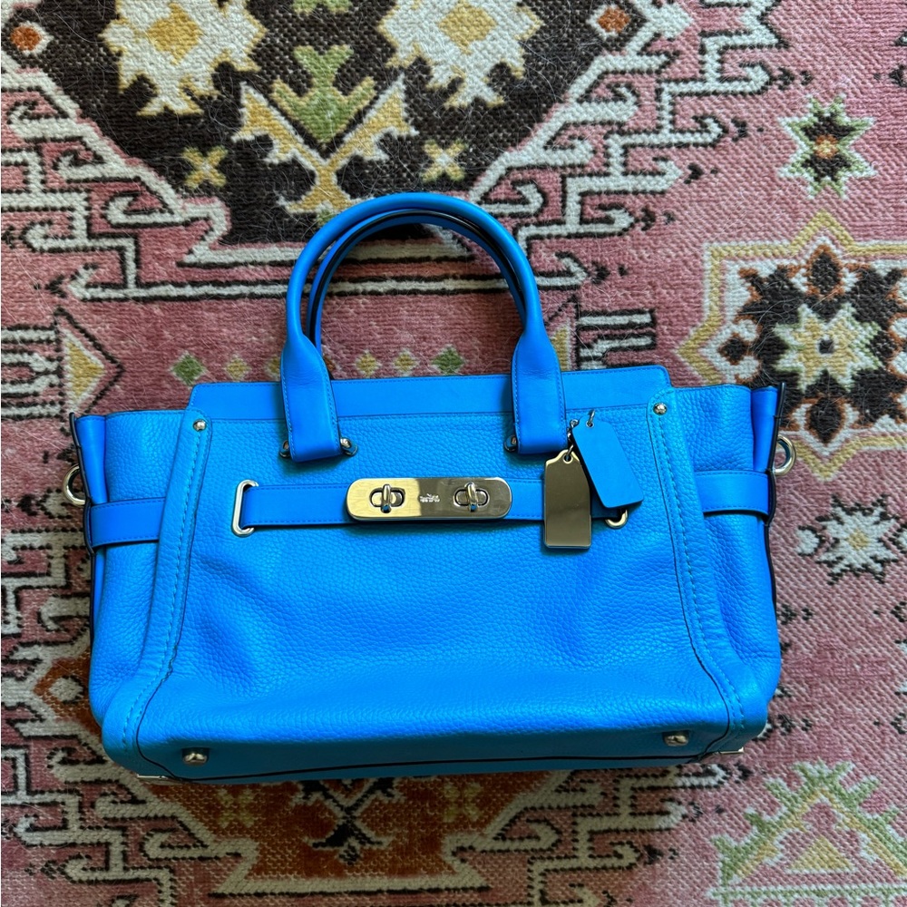 New Coach Swagger 27 Bag Pebbled Leather in Azure 34816